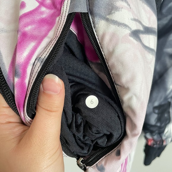 Lululemon Unicorn Tears Downtime Jacket Women's Size 6 RARE - Picture 4 of 8